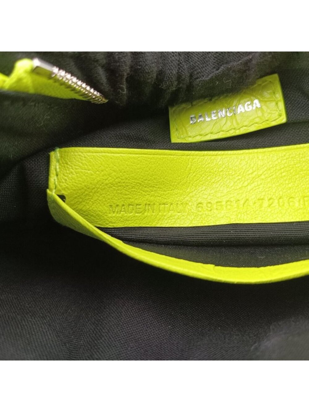 ★SOLD★ Balenciaga le Cagole Green Lambskin Messenger Bag - Picture 11 of 15